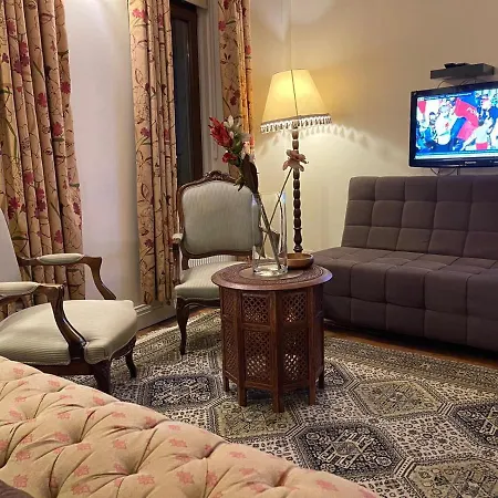 فندق Dila Suits